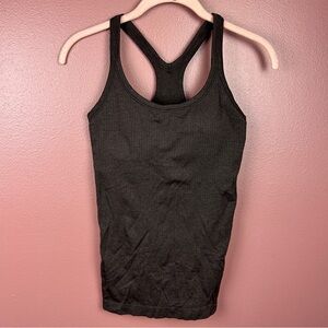 Lululemon chocolate brown racerback tank top size 6 with built in bra